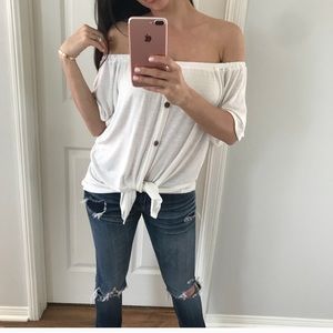 Reposh nwot off shoulder top